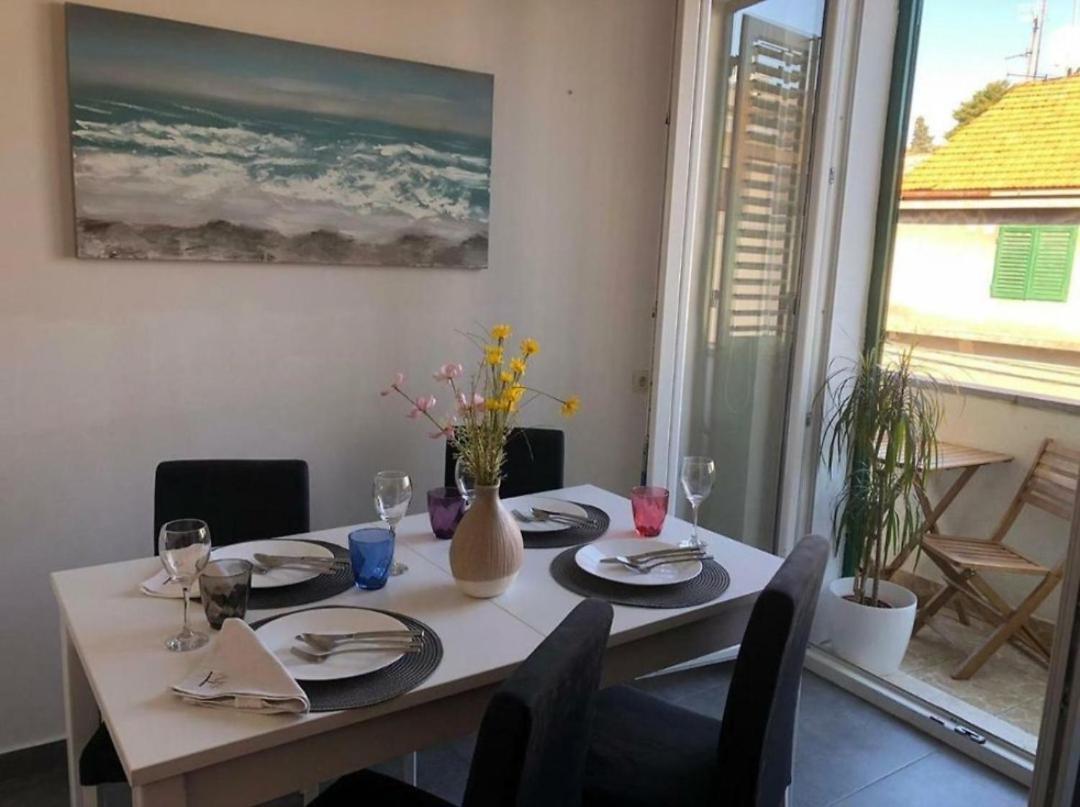Cozy Apartment Solis-City Center Split Dış mekan fotoğraf